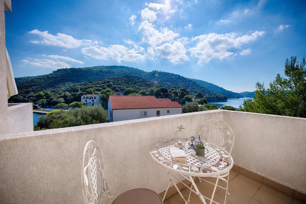 Apartments Bruna Lastovo Bilik gambar